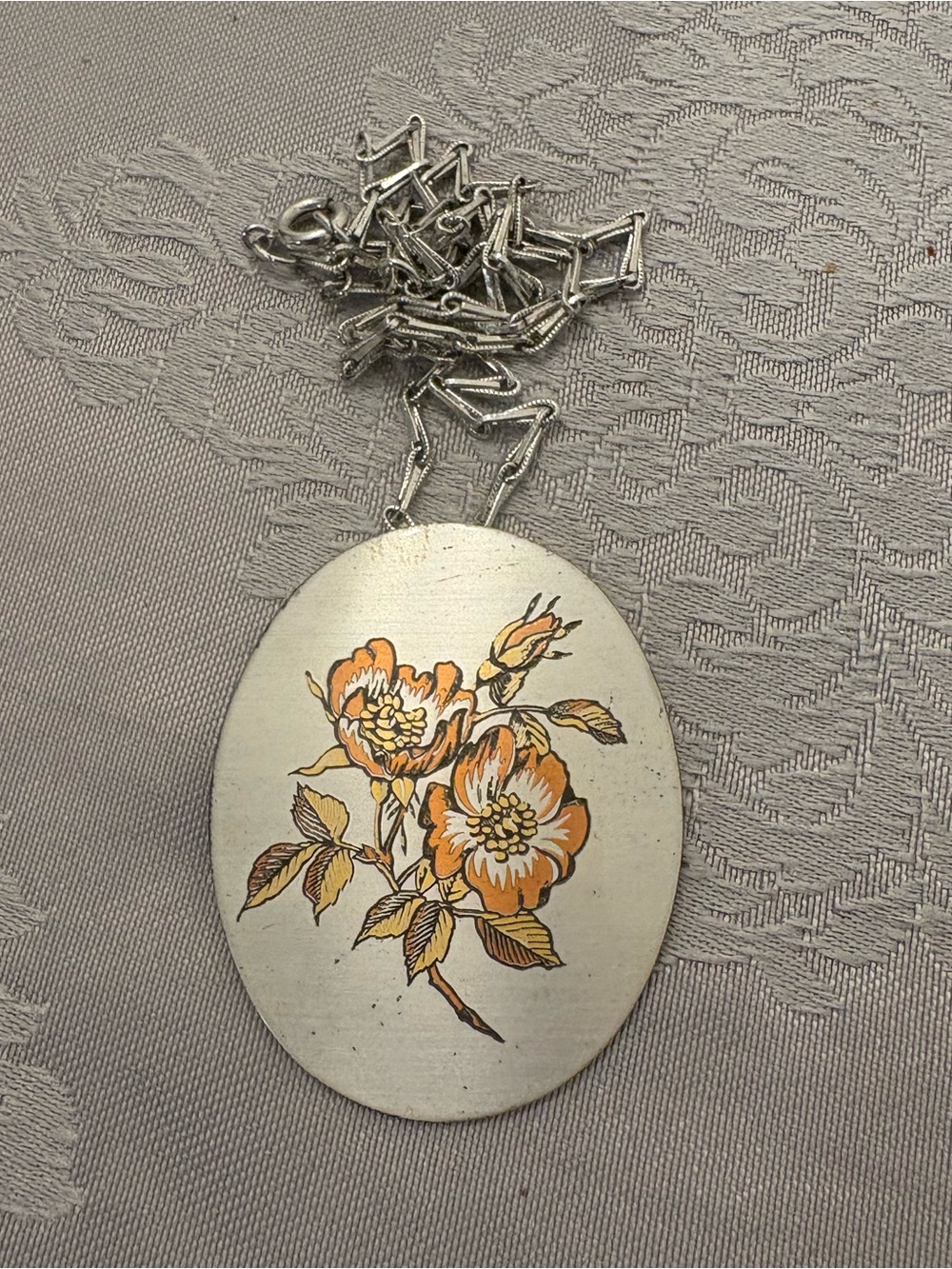 Vintage Reed & Barton floral damascene necklace